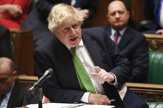 英国首相宣布新一轮对俄罗斯制裁10项措施